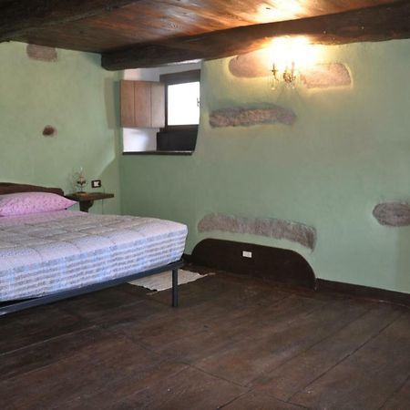 Villa Il Borgo Di Monica à Domodossola Extérieur photo