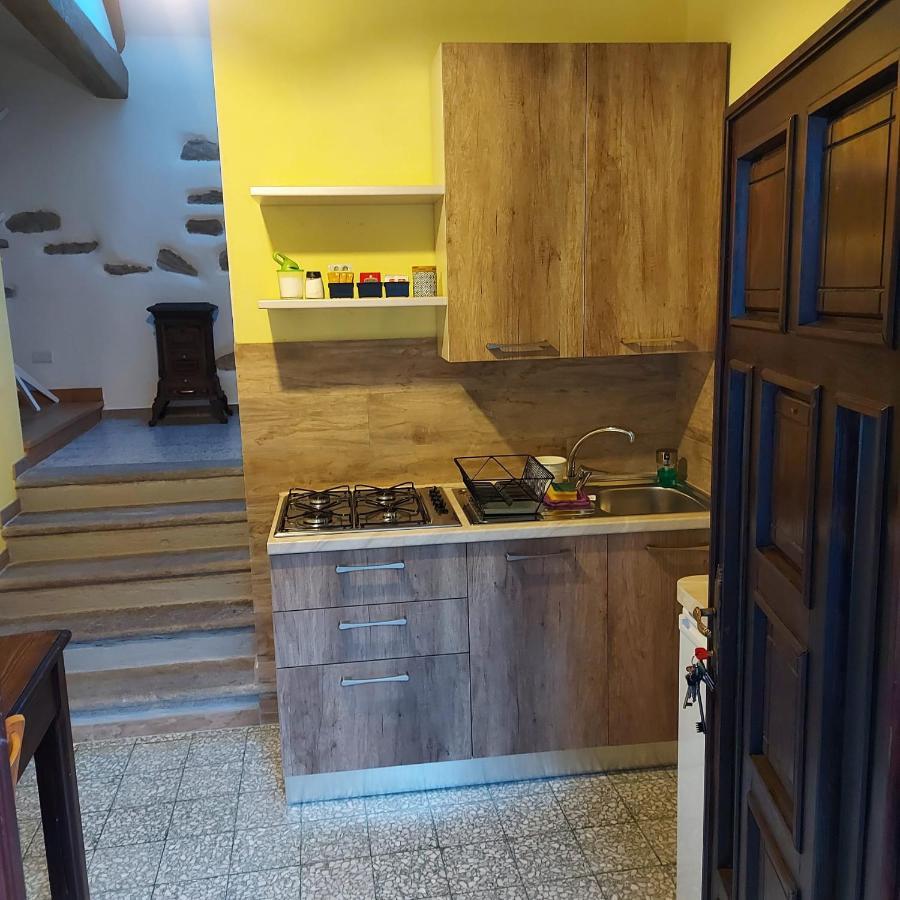 Villa Il Borgo Di Monica à Domodossola Extérieur photo