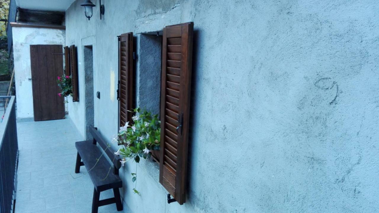 Villa Il Borgo Di Monica à Domodossola Extérieur photo