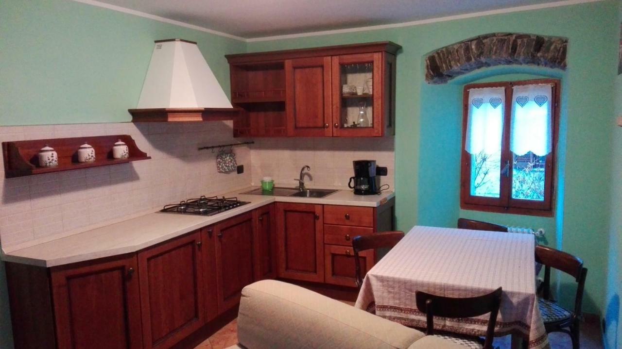 Villa Il Borgo Di Monica à Domodossola Extérieur photo