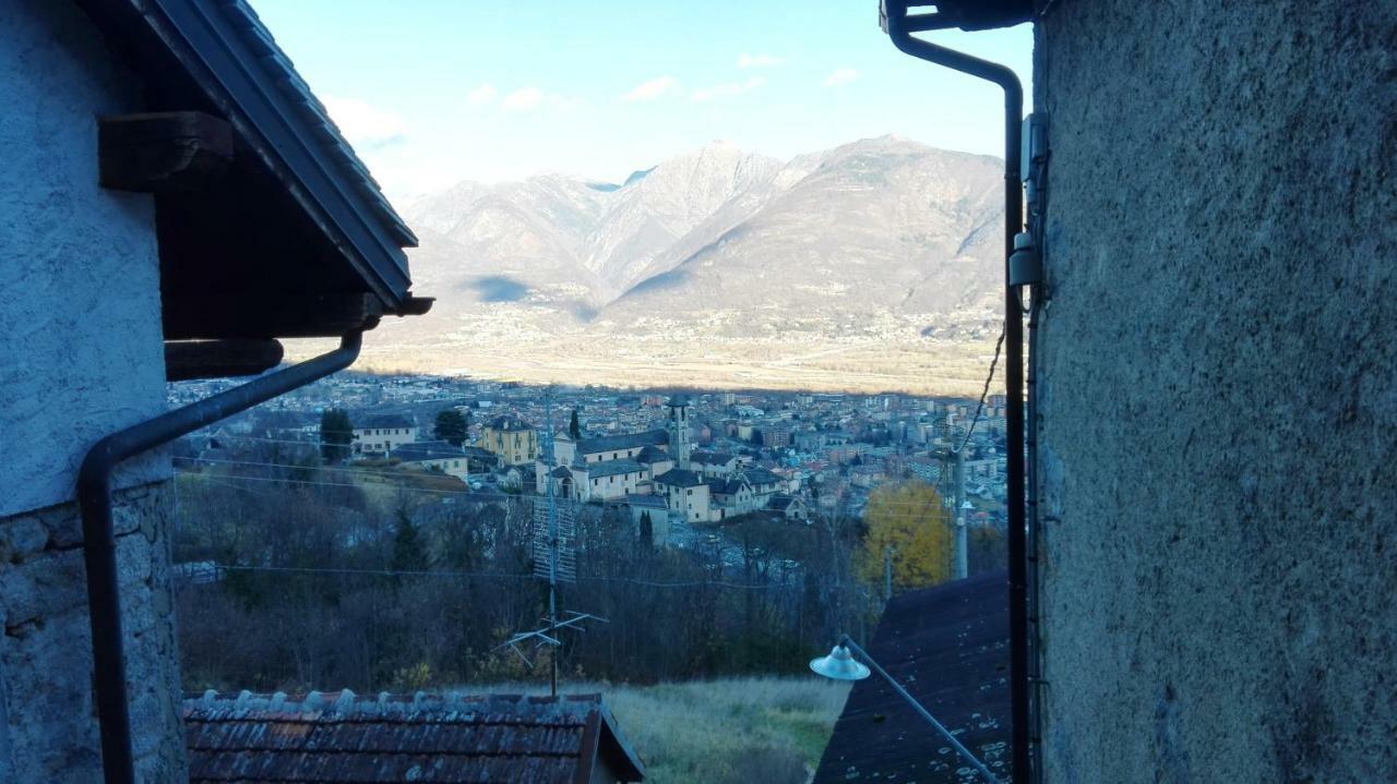 Villa Il Borgo Di Monica à Domodossola Extérieur photo