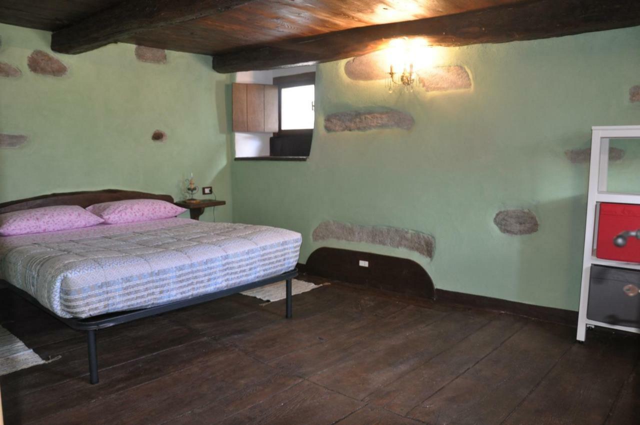 Villa Il Borgo Di Monica à Domodossola Extérieur photo