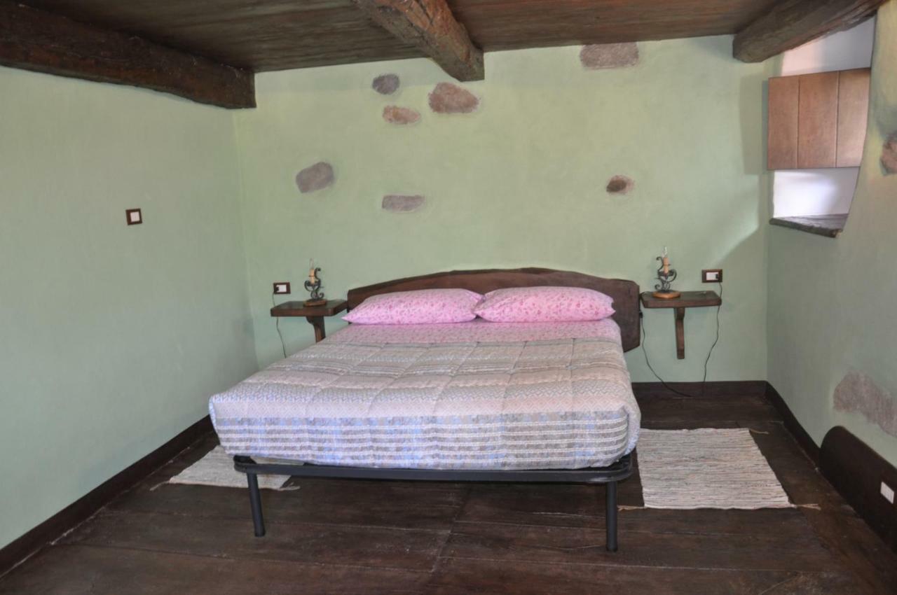 Villa Il Borgo Di Monica à Domodossola Extérieur photo